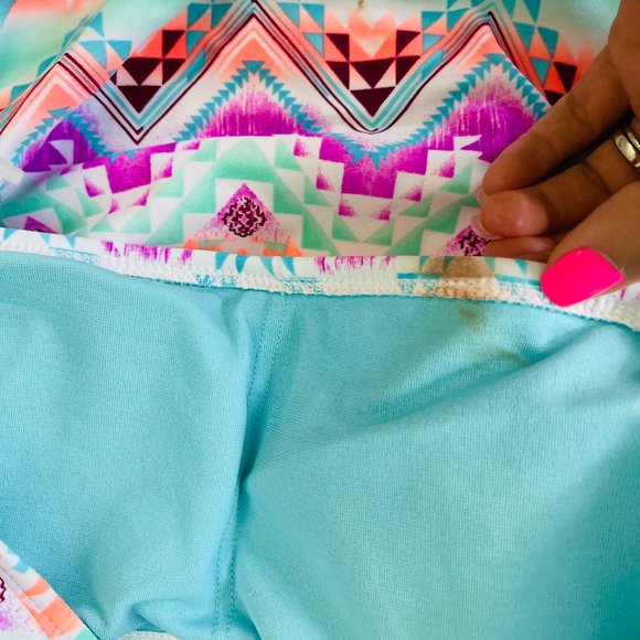 Gossip Womens Multicolor Geometric Print Tankini Swim Top medium NWT - Picture 3 of 6